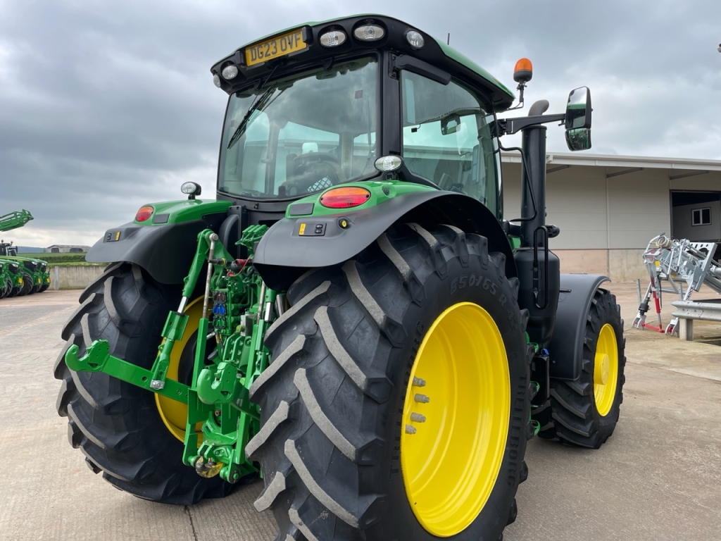 John Deere 6R 155