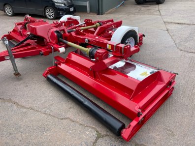 Trimax Pegasus S3 Elite 493 finishing mower
