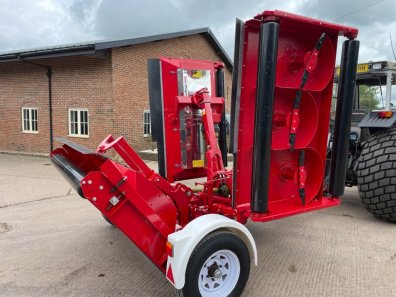 Trimax Pegasus S3 Elite 493 finishing mower