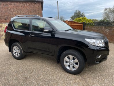 Toyota Land Cruiser commercial 2.8 diesel