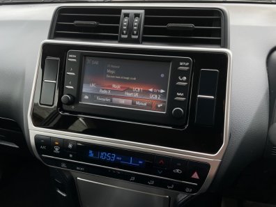 Toyota Land Cruiser commercial 2.8 diesel