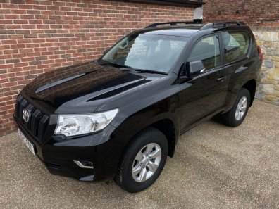 Toyota Land Cruiser commercial 2.8 diesel