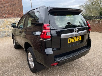 Toyota Land Cruiser commercial 2.8 diesel