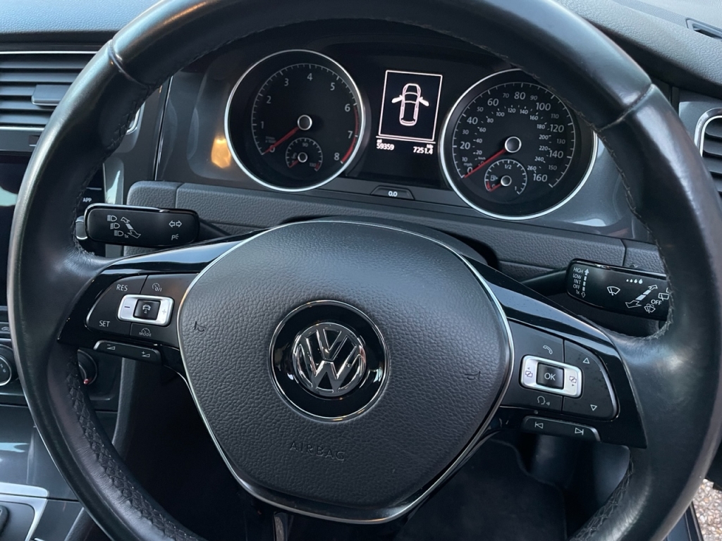 Volkswagen Golf SE TSi 1.4 Petrol