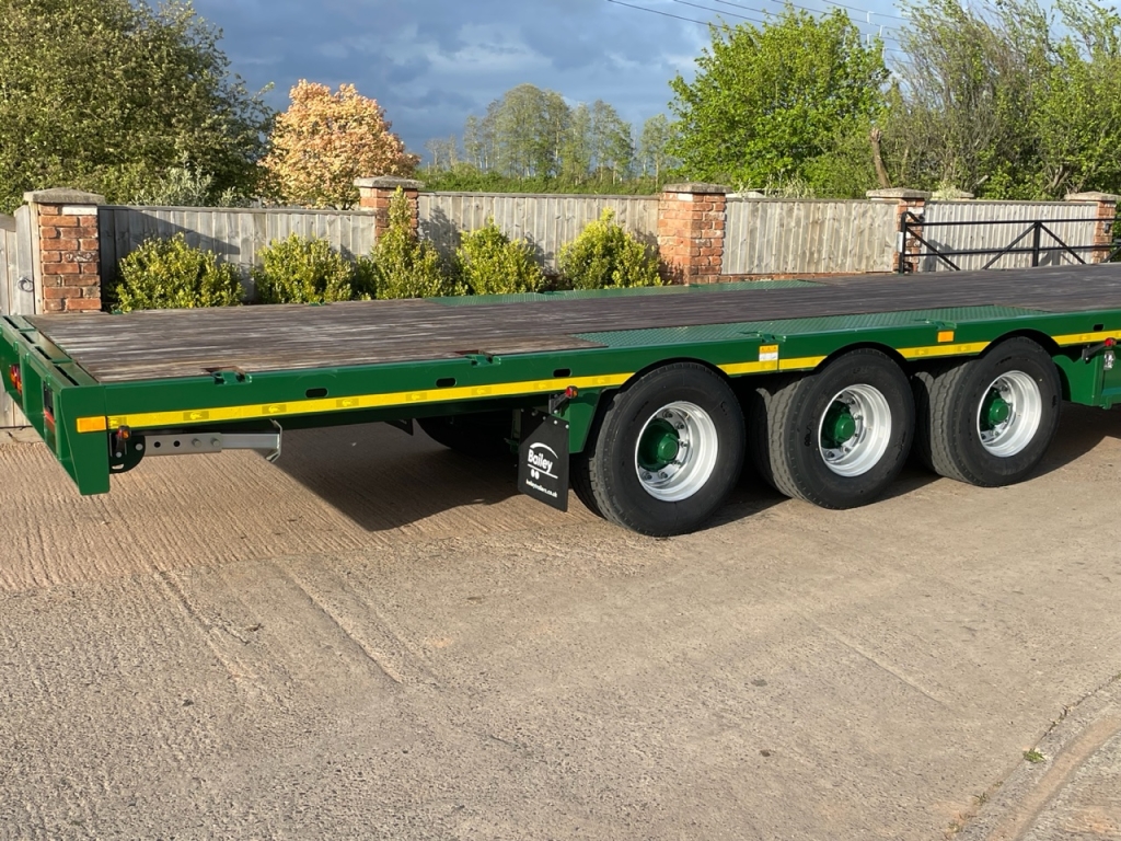 Bailey 20 Ton Flat Deck low loader 33ft long