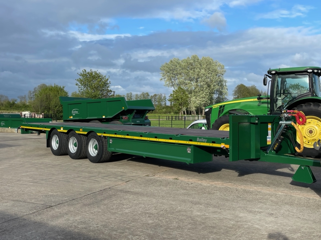 Bailey 20 Ton Flat Deck low loader 33ft long
