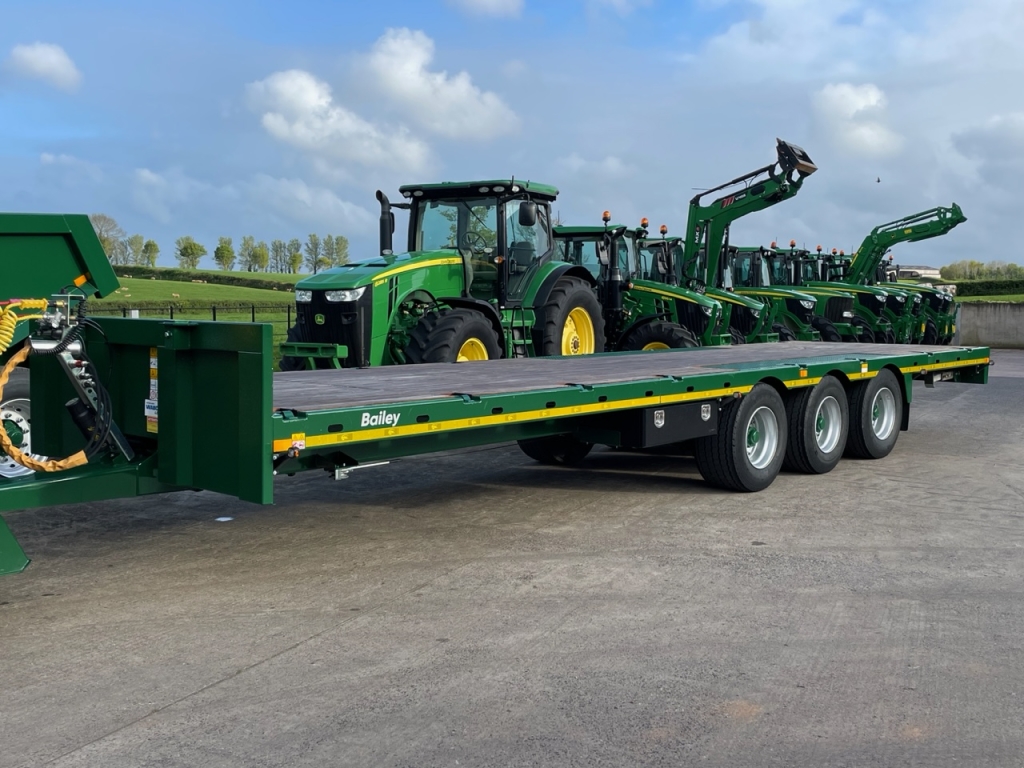 Bailey 20 Ton Flat Deck low loader 33ft long