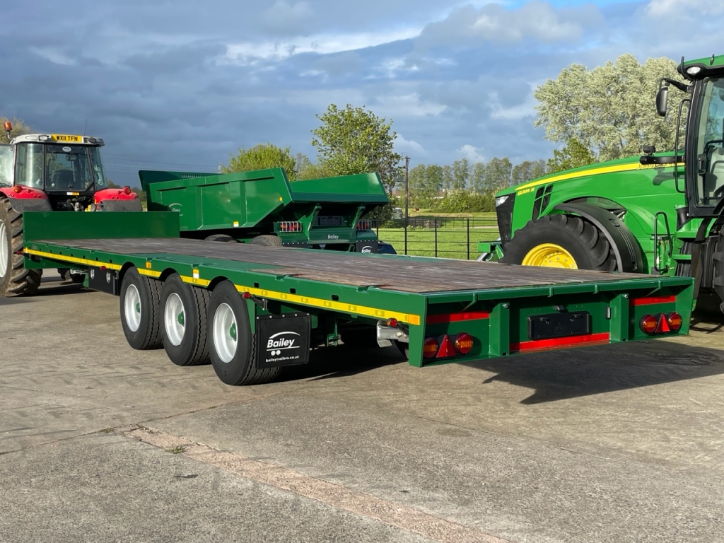 Bailey 20 Ton Flat Deck low loader 33ft long