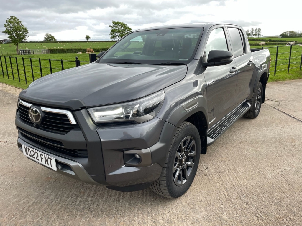 Toyota Hi-Lux Invincible X 2.8 Diesel