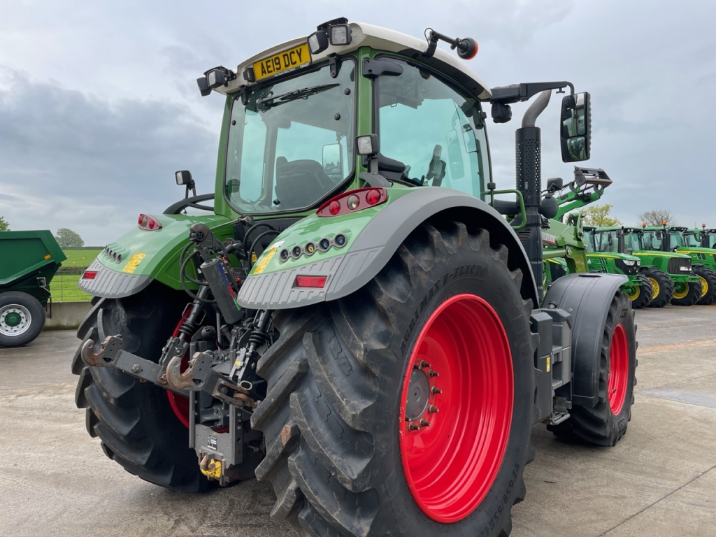 Fendt 724 Profi-Plus