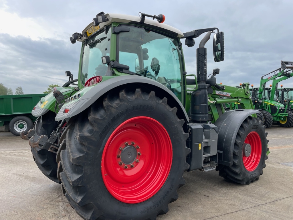 Fendt 724 Profi-Plus