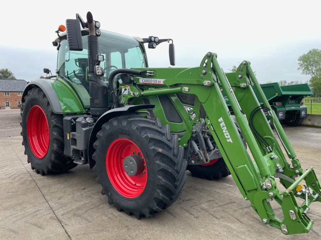 Fendt 724 Profi-Plus