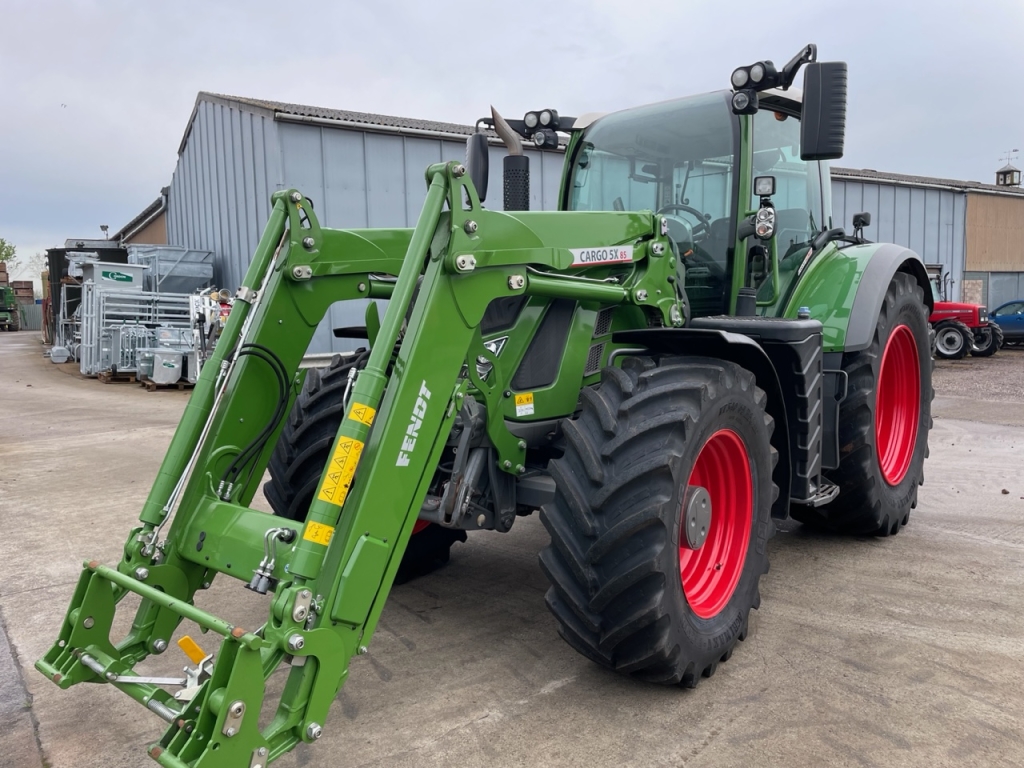Fendt 724 Profi-Plus