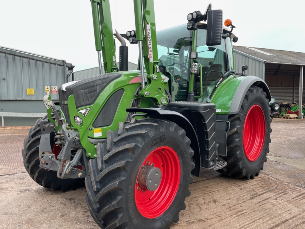 Fendt 724 Profi-Plus