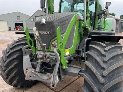 Fendt 724 Profi-Plus
