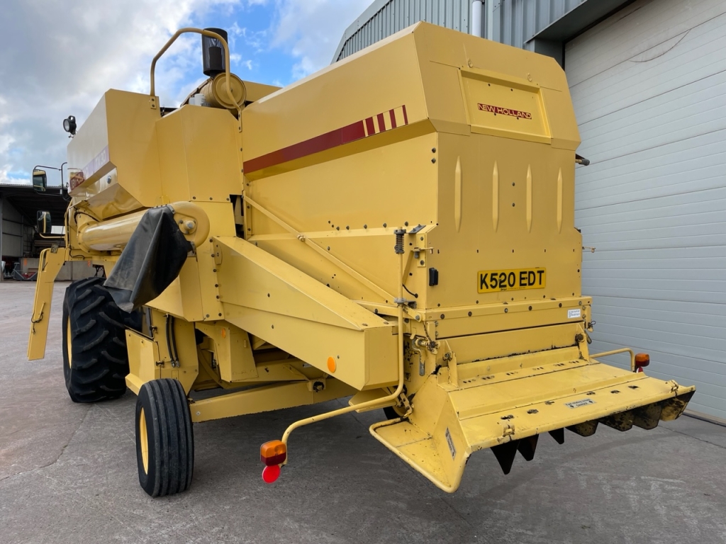 New Holland TX30