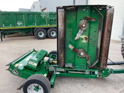 Major Contoura finishing mower