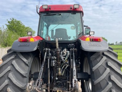 Case MX 170