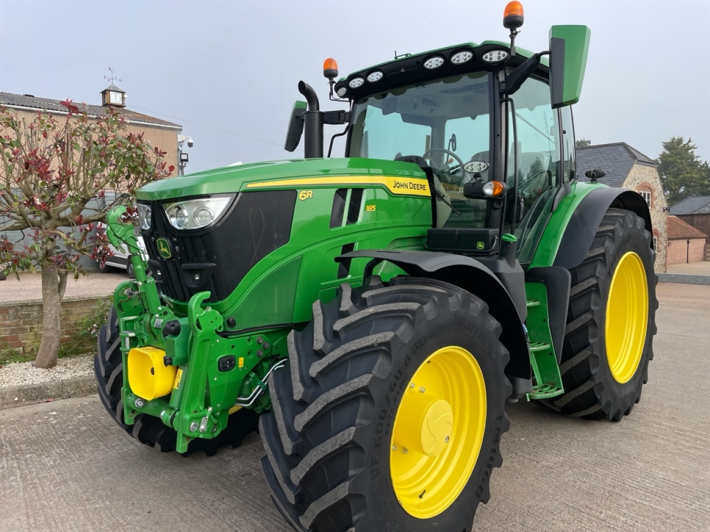 John Deere 6R 185