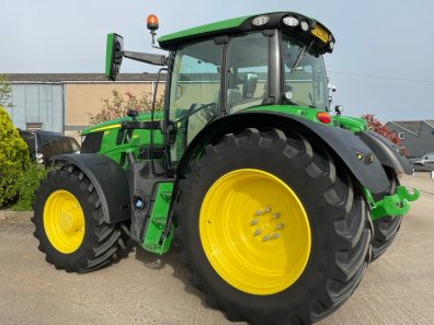 John Deere 6R 185