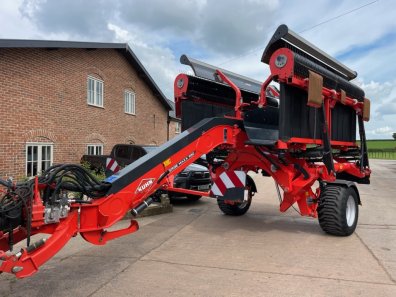 Kuhn Merge Maxx 950