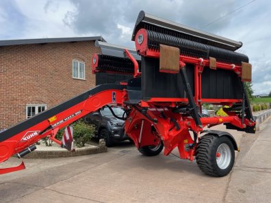 Kuhn Merge Maxx 950