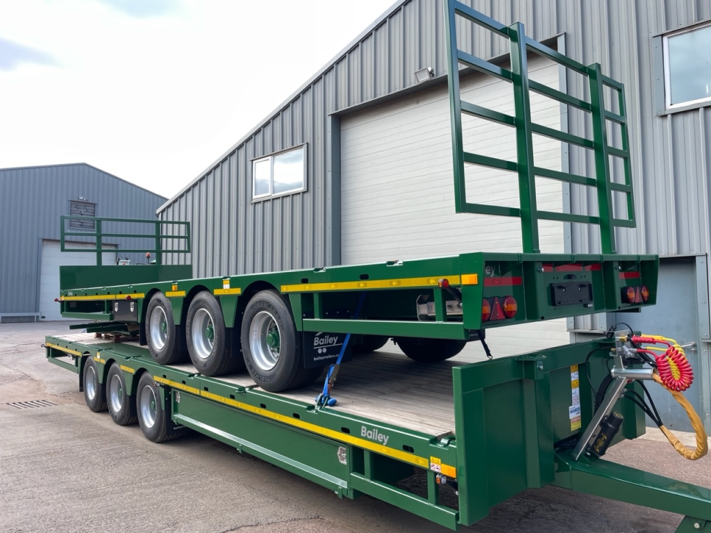 Bailey Flat Deck Tri-axle trailer
