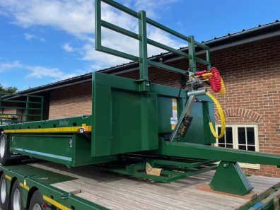 Bailey Flat Deck Tri-axle trailer