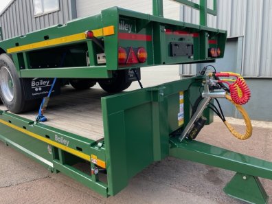 Bailey Flat Deck Tri-axle trailer