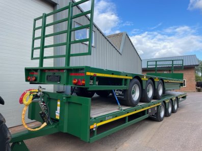 Bailey Flat Deck Tri-axle trailer