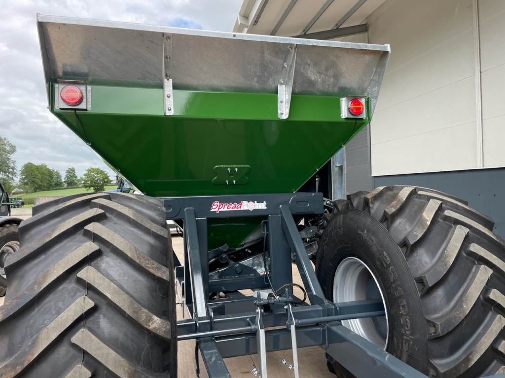 SpreadPoint TF-7 Gravel Cart