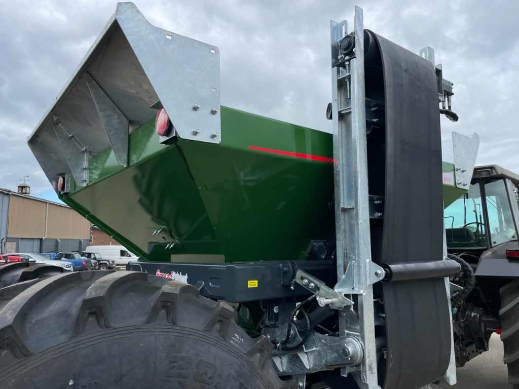 SpreadPoint TF-7 Gravel Cart