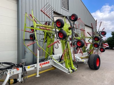 Claas liner 3600 4 rotor rake