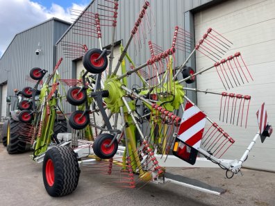 Claas liner 3600 4 rotor rake