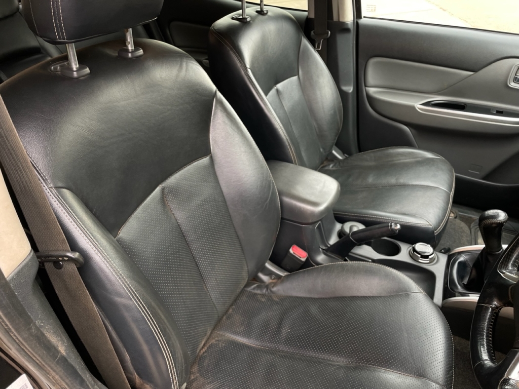 Mitsubishi L200 2.5 diesel