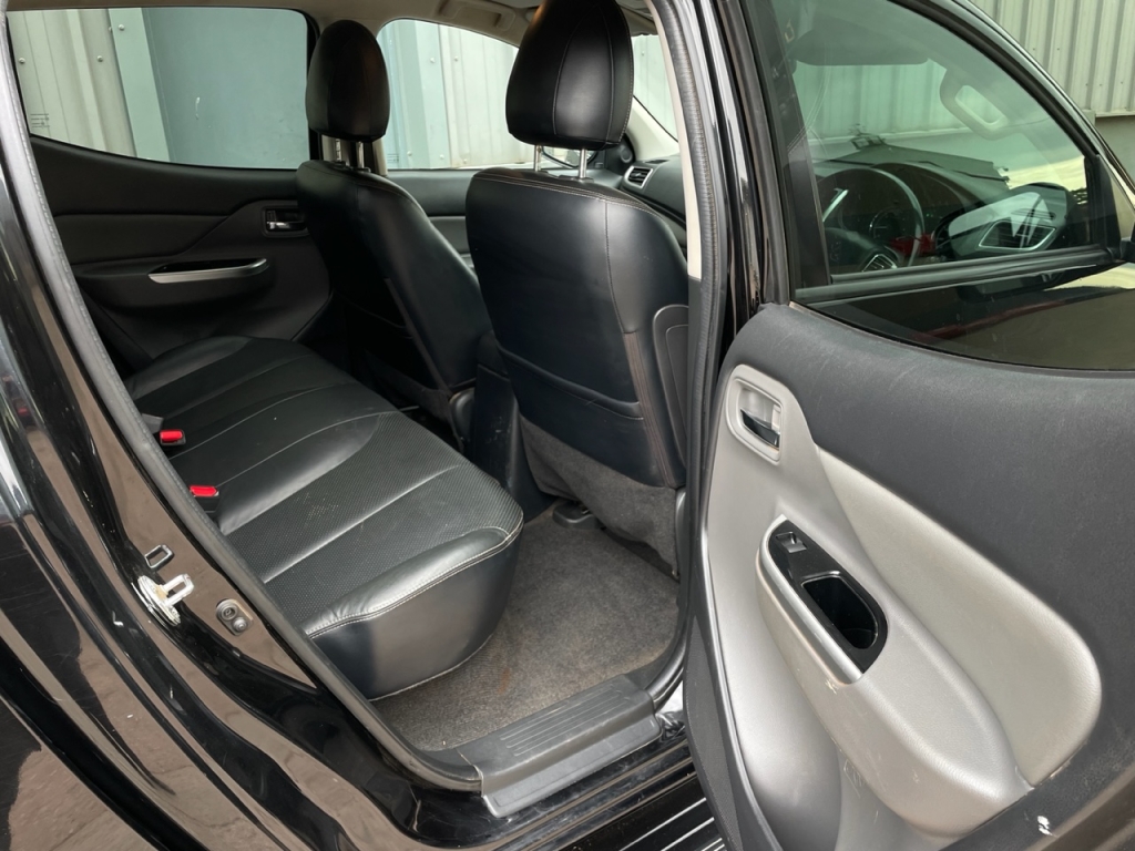 Mitsubishi L200 2.5 diesel