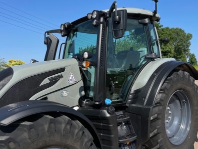 Valtra N155 Unlimited Active