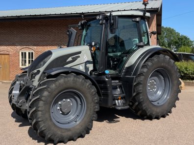 Valtra N155 Unlimited Active