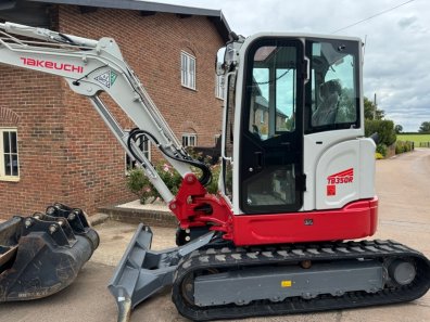Takeuchi TB350R