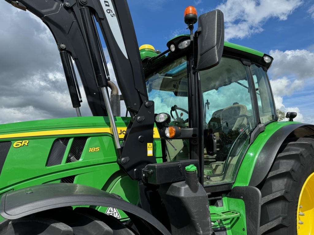 John Deere 6R 185