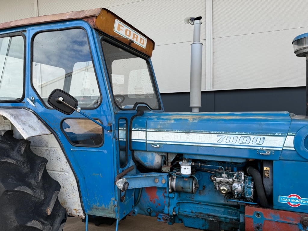 Ford 7000