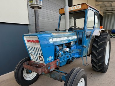 Ford 7000
