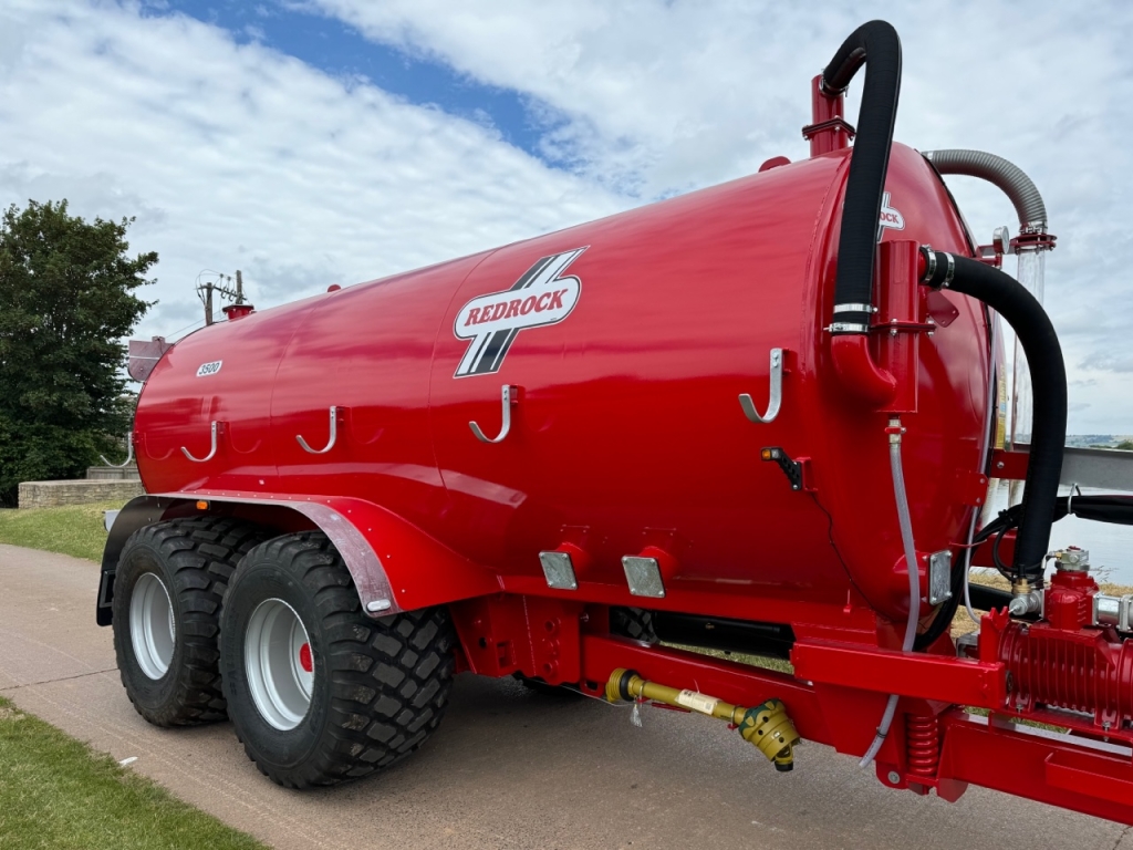 Redrock 3500 Gallon tanker