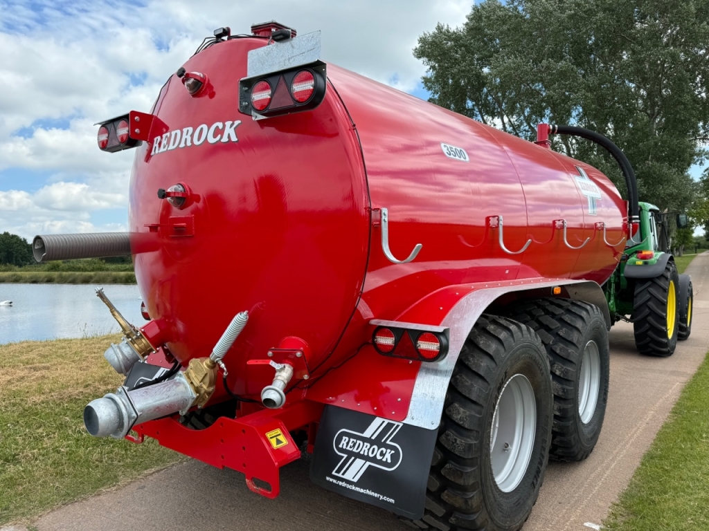 Redrock 3500 Gallon tanker