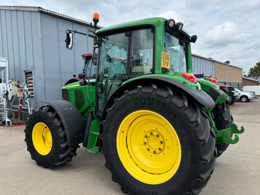 John Deere 6420S