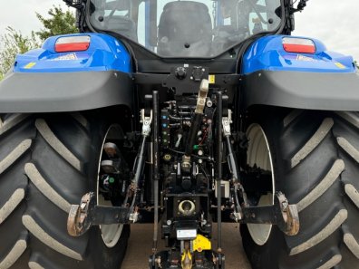 New Holland T6.145