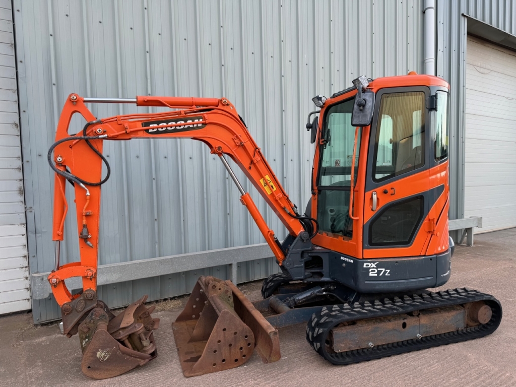 Doosan DX 27Z