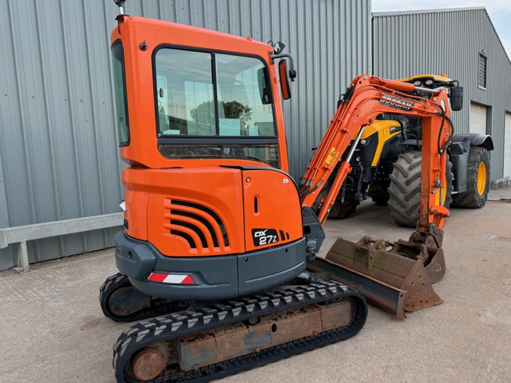 Doosan DX 27Z