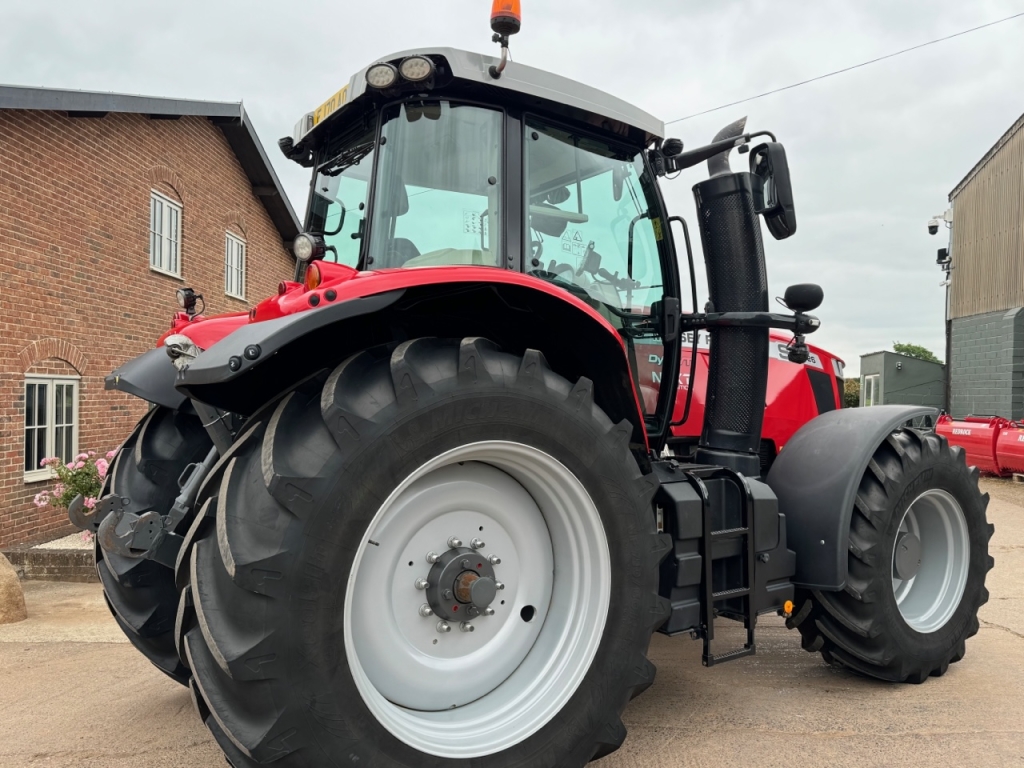 Massey Ferguson 7726S Next Edition