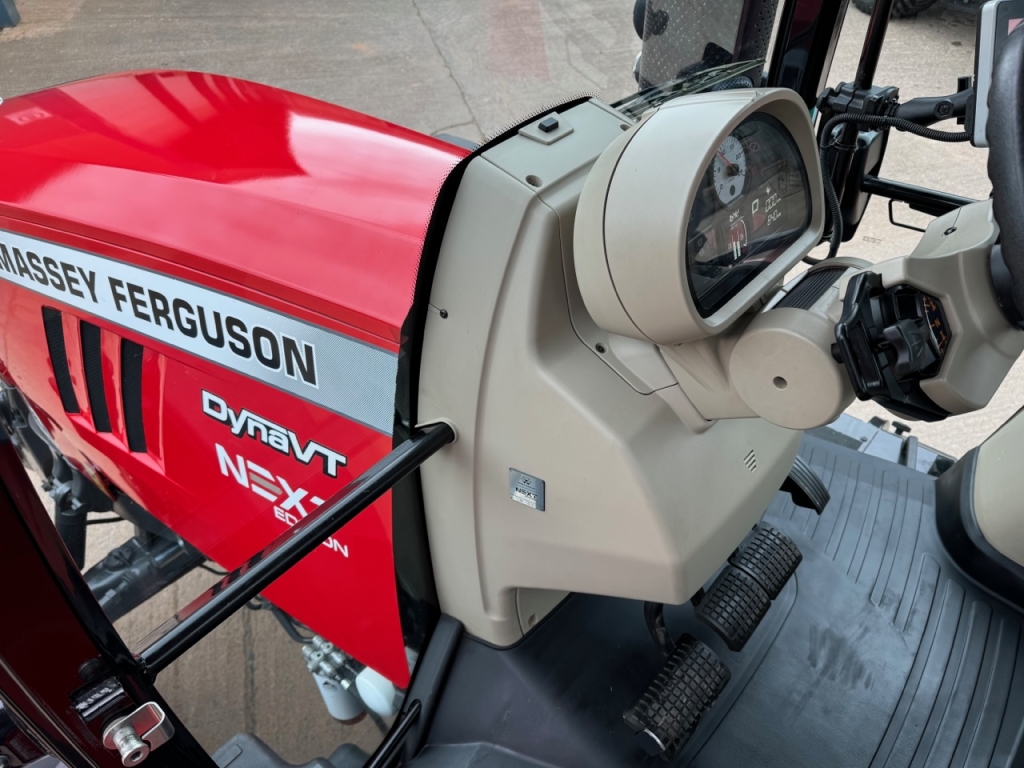 Massey Ferguson 7726S Next Edition
